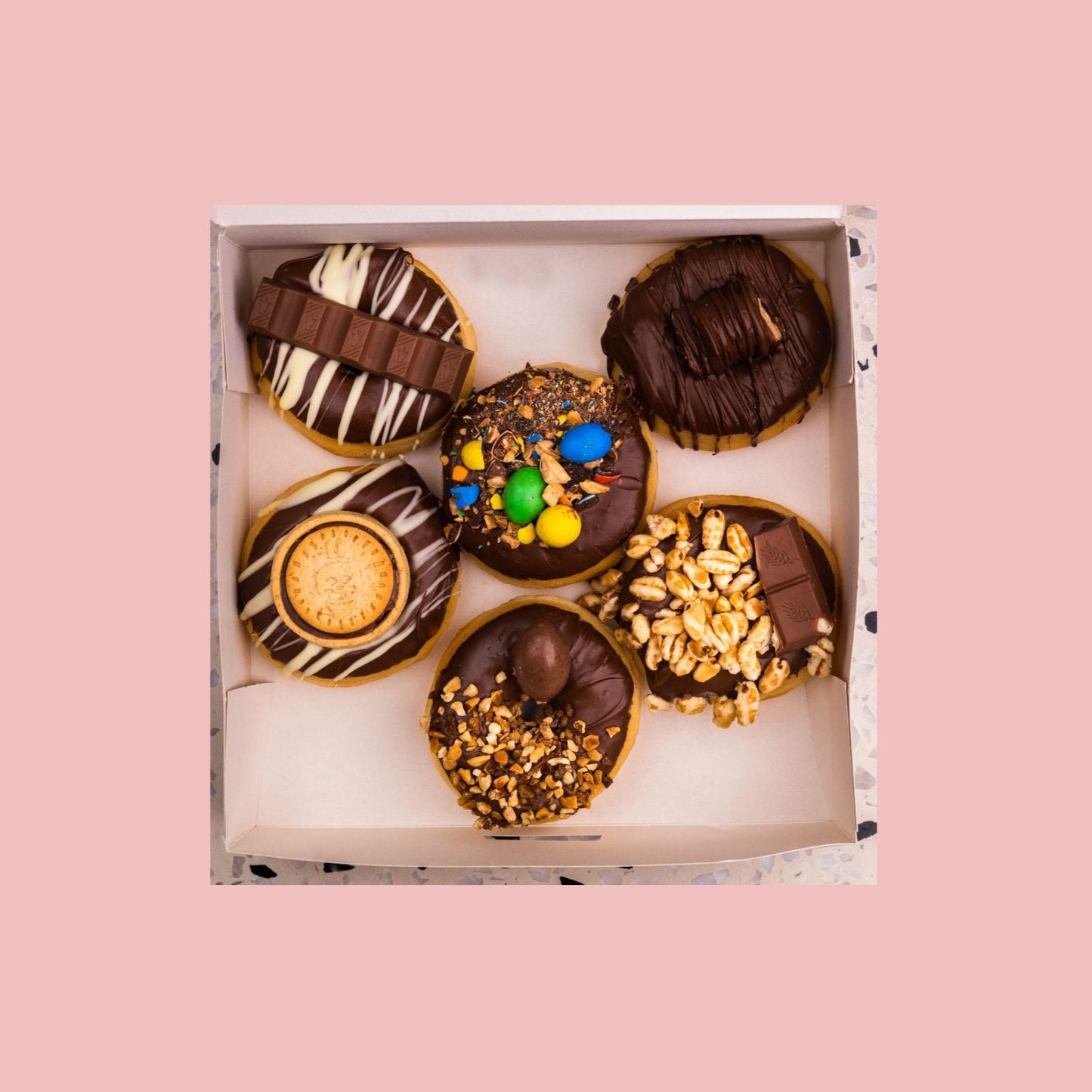 Box 6 donuts Nutella